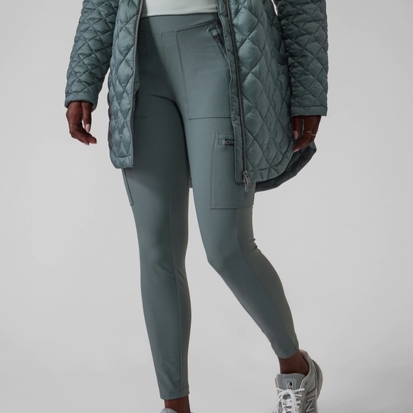 Athleta Pants - Headlands Hybrid Cargo II Tight